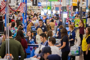 Walmart To Close Hundreds of Stores