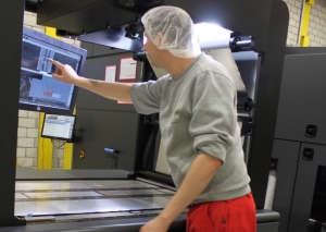 Swiss flexible packaging specialist improves quality with AVT’s Apollo 20K