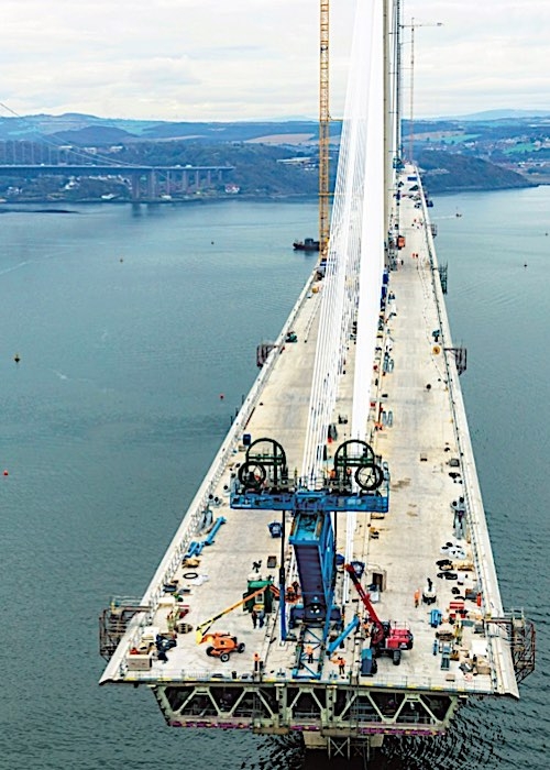 Hempel Protects Iconic Queensferry Crossing