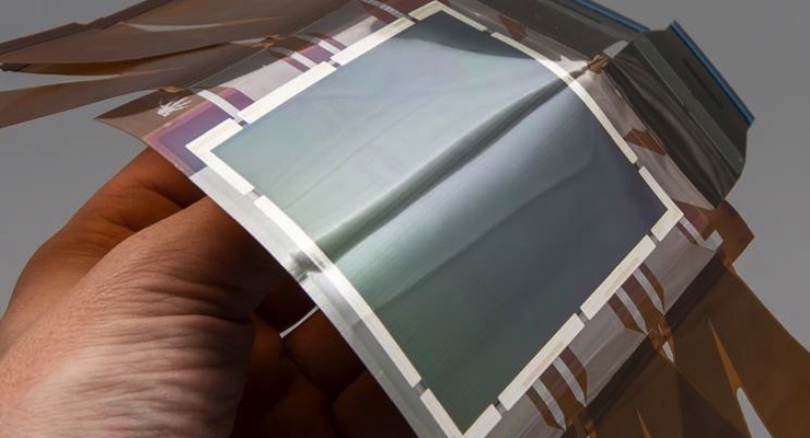 Holst Centre, imec and Philips Demo World’s First Curved, Plastic Photodetector