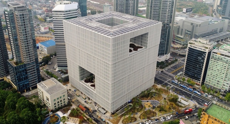 Amorepacific Completes New Headquarters in Seoul