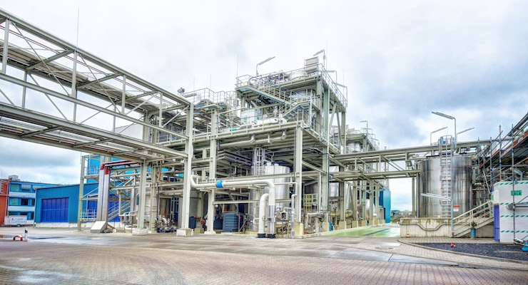 AkzoNobel, Evonik Start Up Joint Venture Plant for Chlorine, Potassium Hydroxide