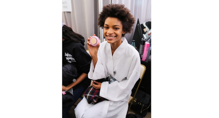 Runway Models Try the Upcoming Foreo UFO Device