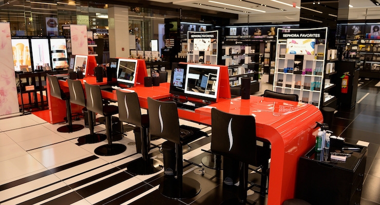 Beauty’s Retail Landscape Integrates with Technology 