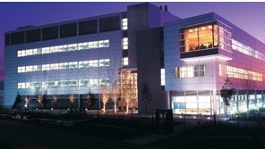 Almac Opens New North Carolina Facility