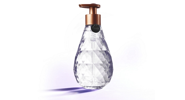 Method Launches a Faceted Glass Bottle in Partnership with MOMA in San Francisco