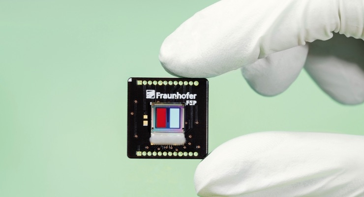 Blue OLED on Silicon Sensor Detects Phosphorescence