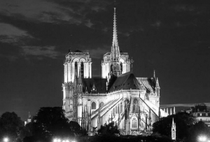 LVMH Pledges to Rebuild Notre Dame