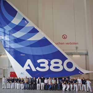 Airbus qualifies AkzoNobel base coat and clear coat system