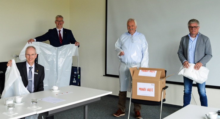 Mondi produces and donates protective medical gowns in Germany