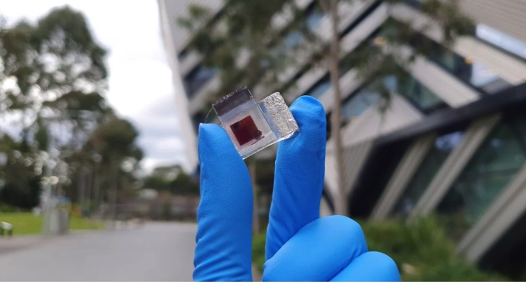 New Understanding of Electrolyte Additives Will Improve Dye-Sensitized Solar Cells
