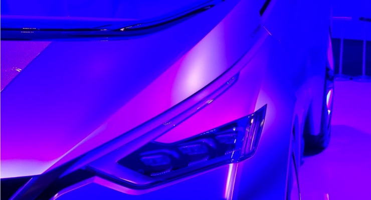 Colors & Effects Unveils Lumina Royal Exterior Blue Russet S6903D