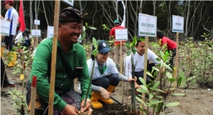 PT Mowilex Helps Protect 65,000 Forested Hectares 