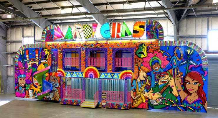 Elite Signs Uses Roland TruVIS to Create Mardi Gras-themed Carnival Ride Wrap