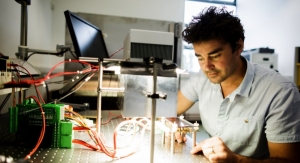 Professor Henry Snaith Awarded 2022 Rank Prize for Optoelectronics