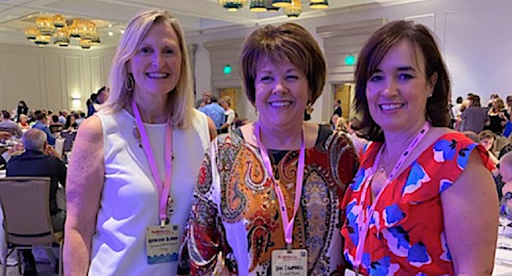 TLMI reconnects at Annual Meeting in Naples