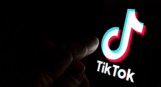 The Beauty Creators & Products That Were Breakthrough Stars on TikTok