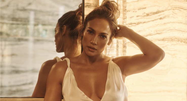 Jennifer Lopez Inks Deal with HydraFacial