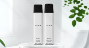 Jennifer Aniston’s LolaVie Launches Restorative Shampoo and Conditioner